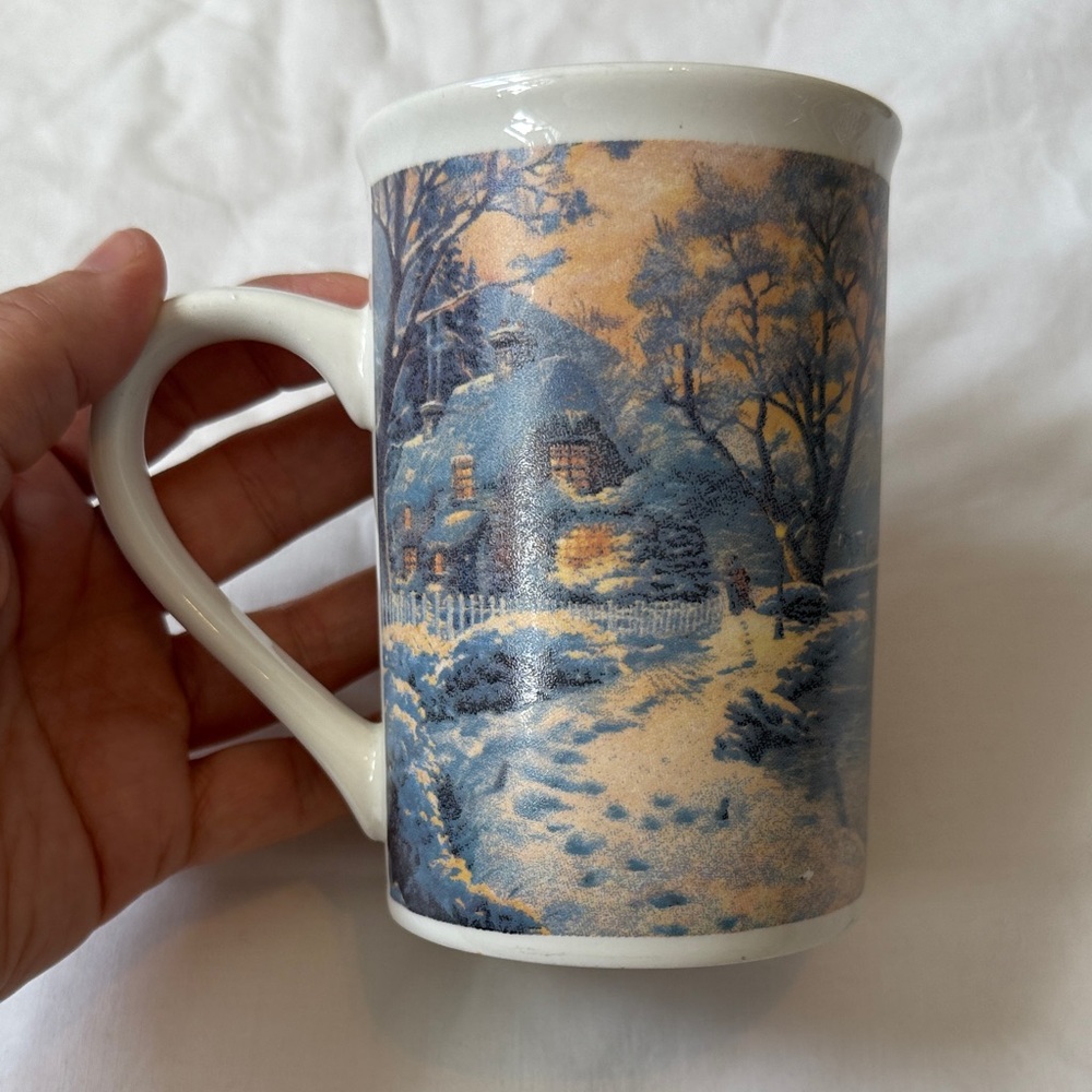 Scenic Winter Cottage Mug Thomas Kinkade coffee cup 2012